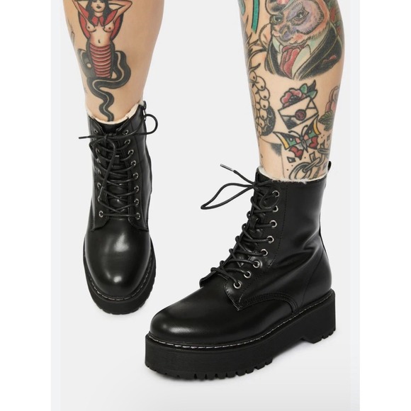 Steve Madden Shoes - NEW $110 Steve Madden BETTY Doll Kills Blk Combat Lace Up Faux Fur Lining Sz 5
